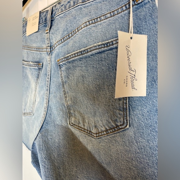 NWT UNIVERSAL THREADS Vintage Stretch Midi  Fitted Hip & Leg Shorts Size 10 - Picture 9 of 11